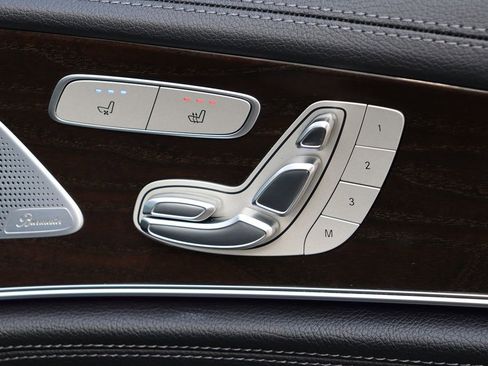 Used 2020 Mercedes-Benz CLS 450 w/ Premium Package image 39