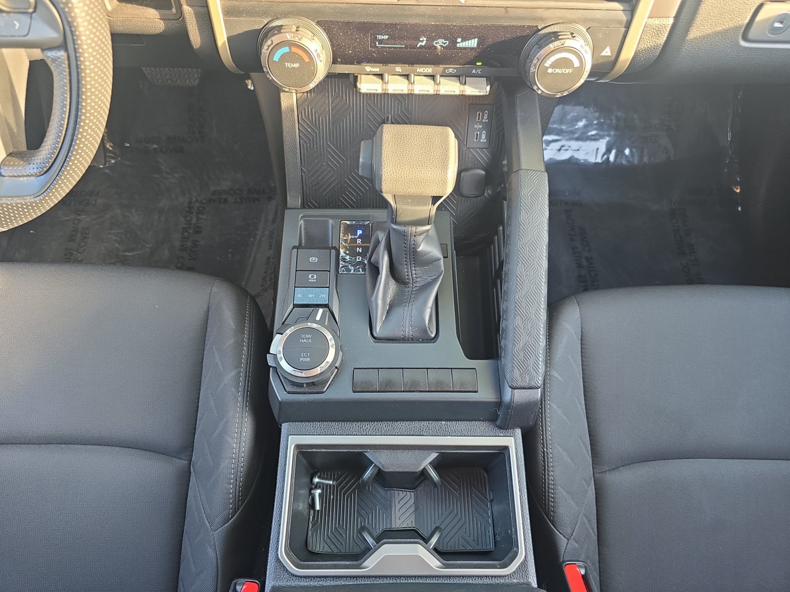 Certified 2024 Toyota Tacoma SR5 AWD/4WD image 19