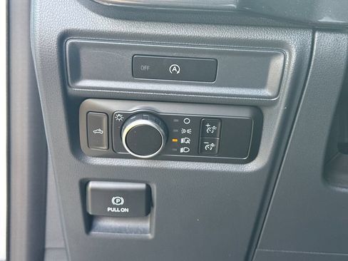Used 2025 Ford F150 STX AWD/4WD image 24