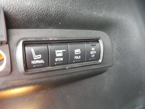 Certified 2019 Ford Explorer Sport AWD/4WD image 29