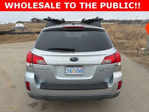Used 2013 Subaru Outback 2.5i Limited w/ Moonroof Pkg image 4