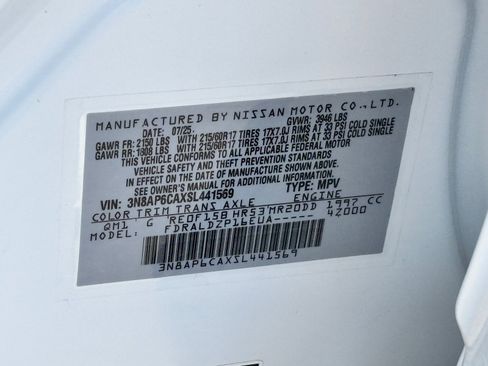 Certified 2025 Nissan Kicks SV image 29