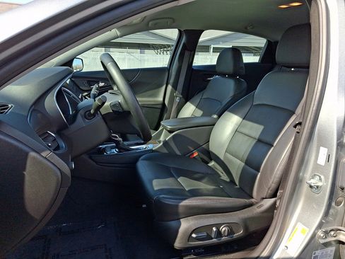 Used 2024 Chevrolet Malibu LT image 23