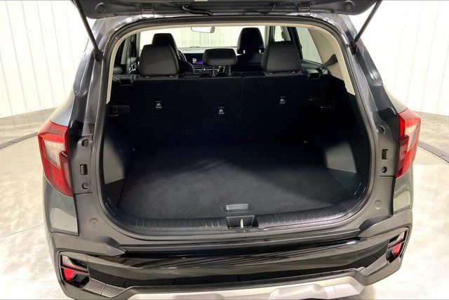 Used 2024 Kia Seltos S AWD/4WD image 38