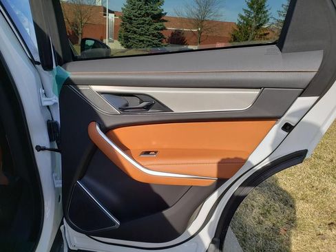 New 2026 Jaguar F-PACE R-Dynamic S image 16