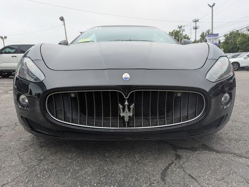 Used 2011 Maserati GranTurismo Convertible image 4