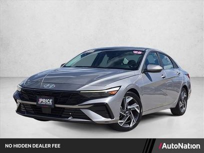 Used 2025 Hyundai Elantra SEL