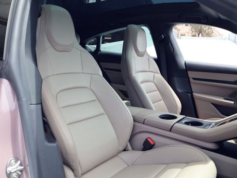 Certified 2022 Porsche Taycan RWD image 23
