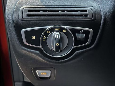 Certified 2022 Mercedes-Benz GLC 300 4MATIC image 20