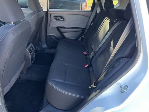 Certified 2023 Nissan Rogue S image 24