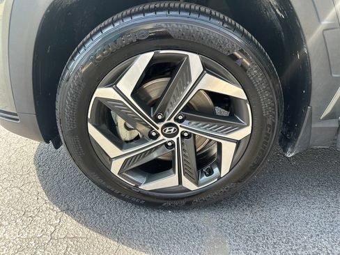 Used 2023 Hyundai Tucson Limited AWD/4WD image 25