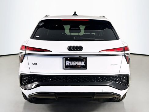 New 2026 Audi Q3 quattro 2.0T AWD/4WD image 6