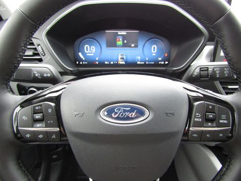 New 2026 Ford Escape Active w/ Active Premium Tech Pack AWD/4WD image 9