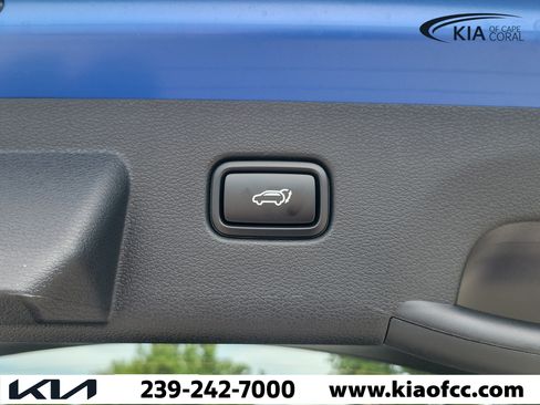 New 2026 Kia Sportage EX FWD image 12