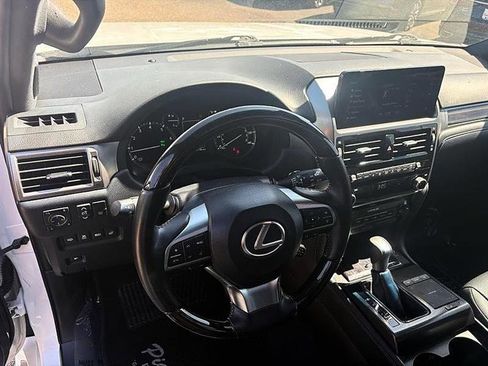 Used 2022 Lexus GX 460 Premium AWD/4WD image 20