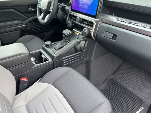 New 2026 Toyota Tacoma TRD Off-Road image 18