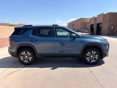 Used 2025 Chevrolet Equinox LT w/ Convenience Package II AWD/4WD image 6