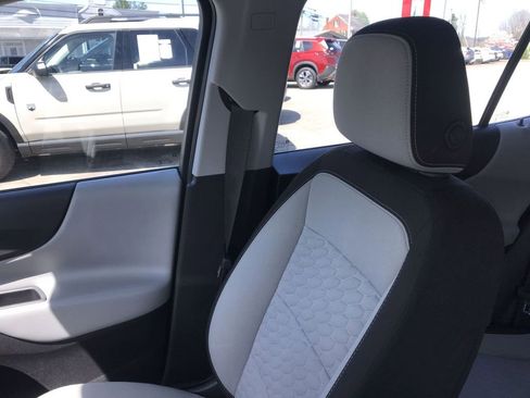 Used 2020 Chevrolet Equinox LS image 22