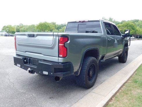 Used 2024 Chevrolet Silverado 2500 LTZ w/ LTZ Premium Package AWD/4WD image 11