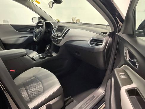 Used 2023 Chevrolet Equinox LS w/ Midnight Edition FWD image 25