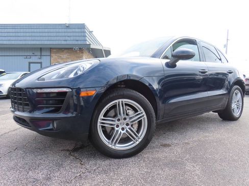 Used 2017 Porsche Macan S AWD/4WD image 1