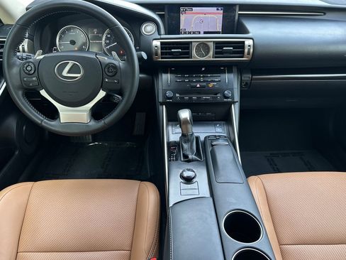Used 2014 Lexus IS 250 image 17