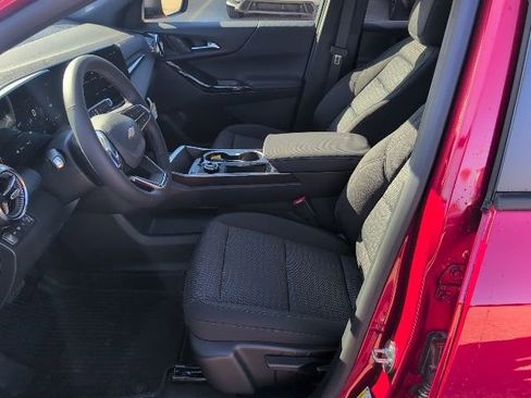 New 2026 Chevrolet Equinox LT image 12