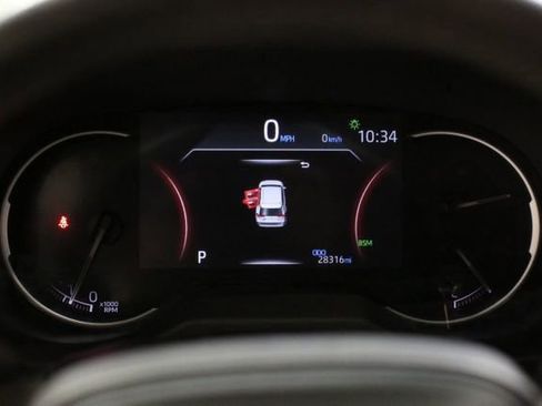 Used 2024 Toyota RAV4 XLE image 21