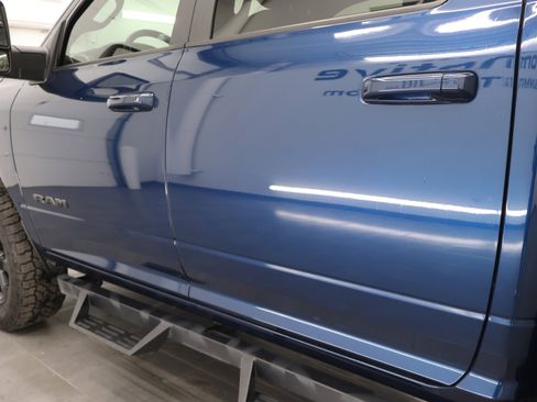 Used 2024 RAM 2500 Big Horn w/ Night Edition AWD/4WD image 29