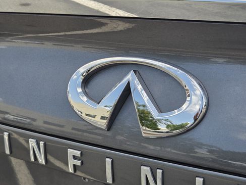 Used 2023 INFINITI QX50 Luxe FWD image 32