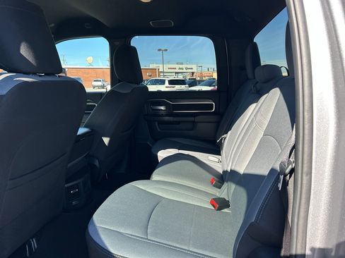 Used 2024 RAM 2500 Big Horn w/ Bed Utility Group image 16