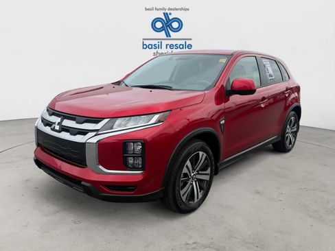 Used 2026 Mitsubishi Outlander Sport ES AWD/4WD image 2