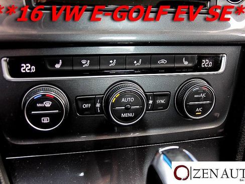 Used 2016 Volkswagen e-Golf SE FWD image 18