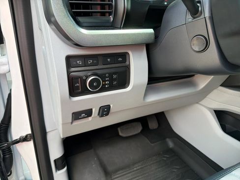 Used 2024 Ford F250 Limited w/ FX4 Off-Road Package image 18