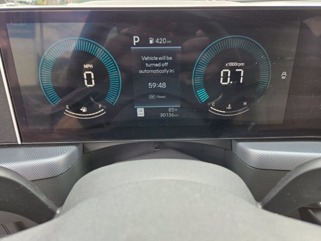 Used 2025 Hyundai Sonata SEL FWD image 33