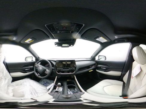 New 2026 Toyota Grand Highlander AWD Hybrid image 33