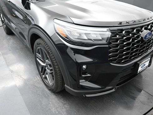 New 2026 Ford Explorer ST w/ Sun And Sound Package AWD/4WD image 27
