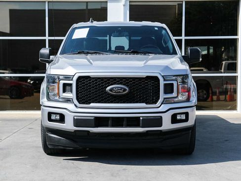Used 2020 Ford F150 XLT w/ Equipment Group 302A Luxury RWD image 3
