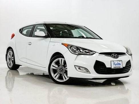 Used 2016 Hyundai Veloster w/ Option Group 02 image 5