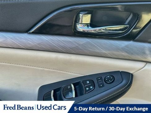 Used 2017 Nissan Maxima 3.5 SL FWD image 23