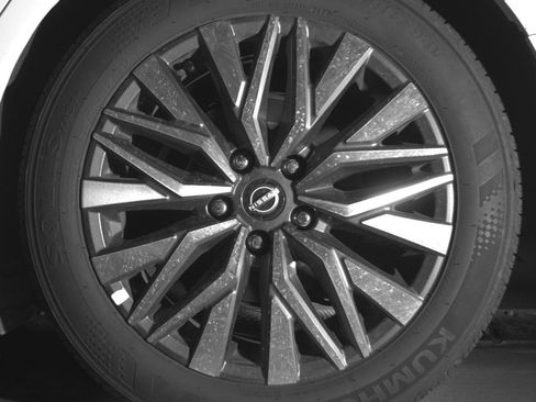 Used 2025 Nissan Altima 2.5 SV image 14