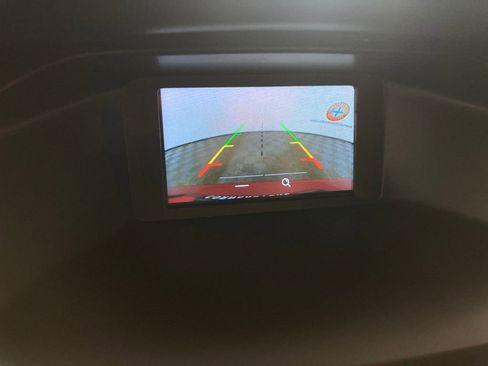 Used 2017 Ford Focus SE image 5