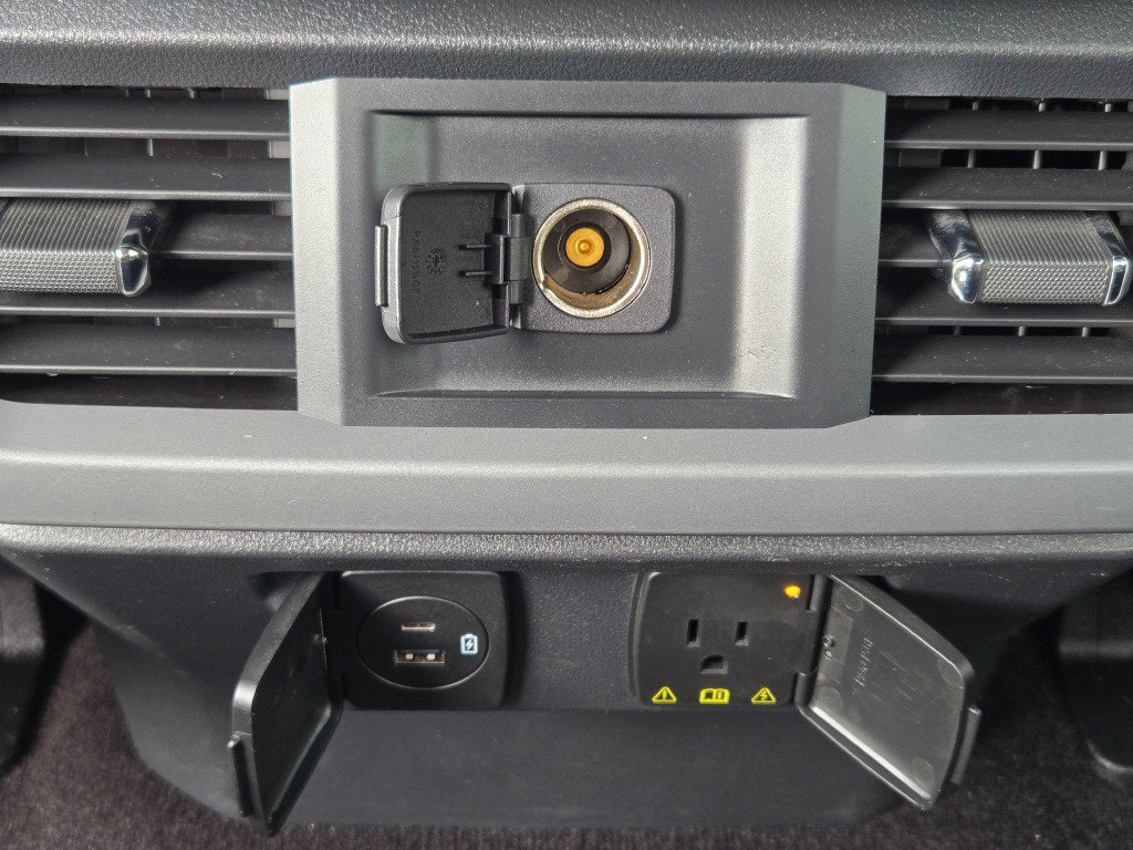 Certified 2021 Ford F150 Lariat AWD/4WD image 19