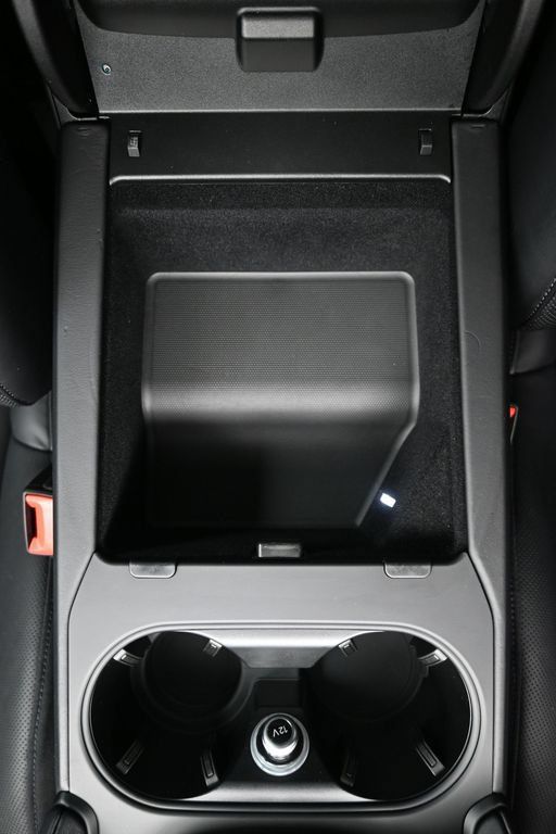 Certified 2024 Porsche Cayenne S AWD/4WD image 21
