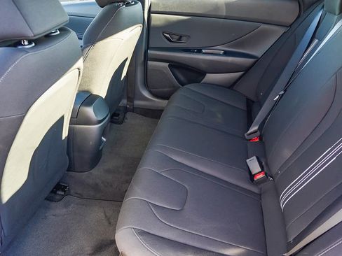 New 2025 Hyundai Elantra Sport image 22