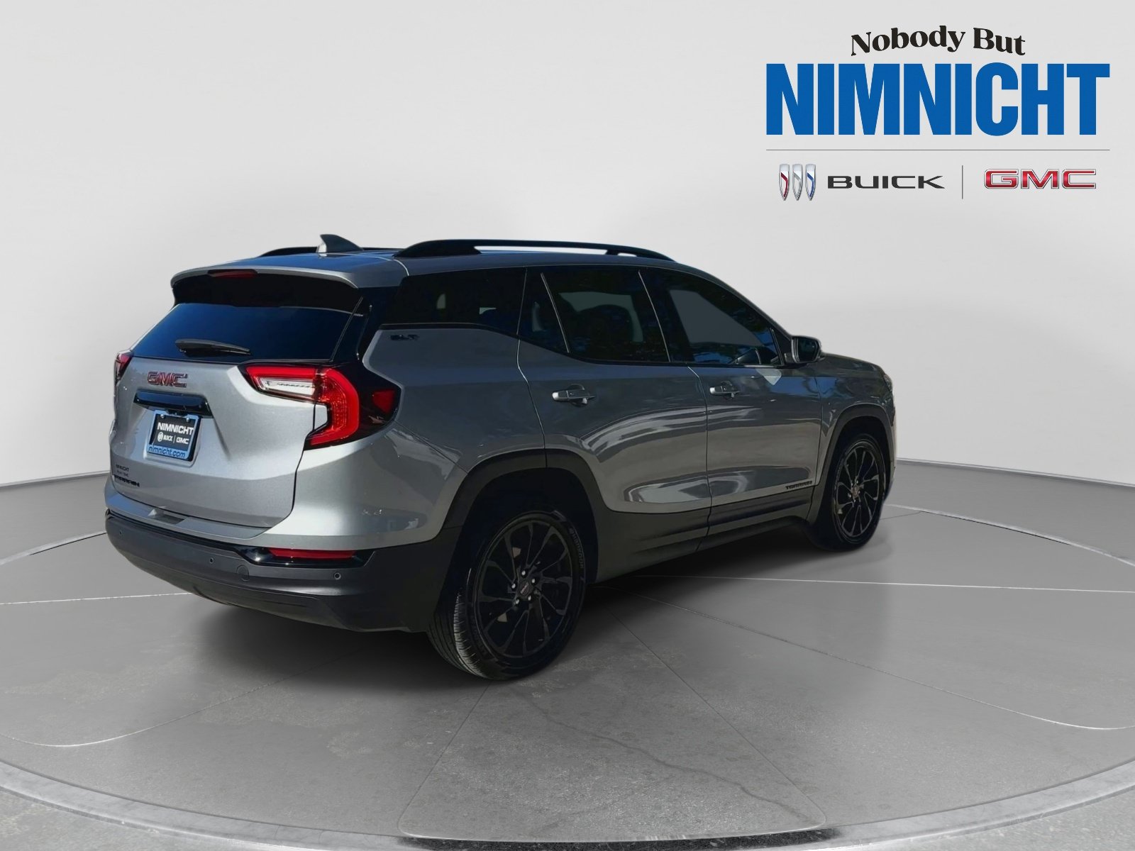 Used 2023 GMC Terrain SLT w/ Elevation Edition FWD image 8