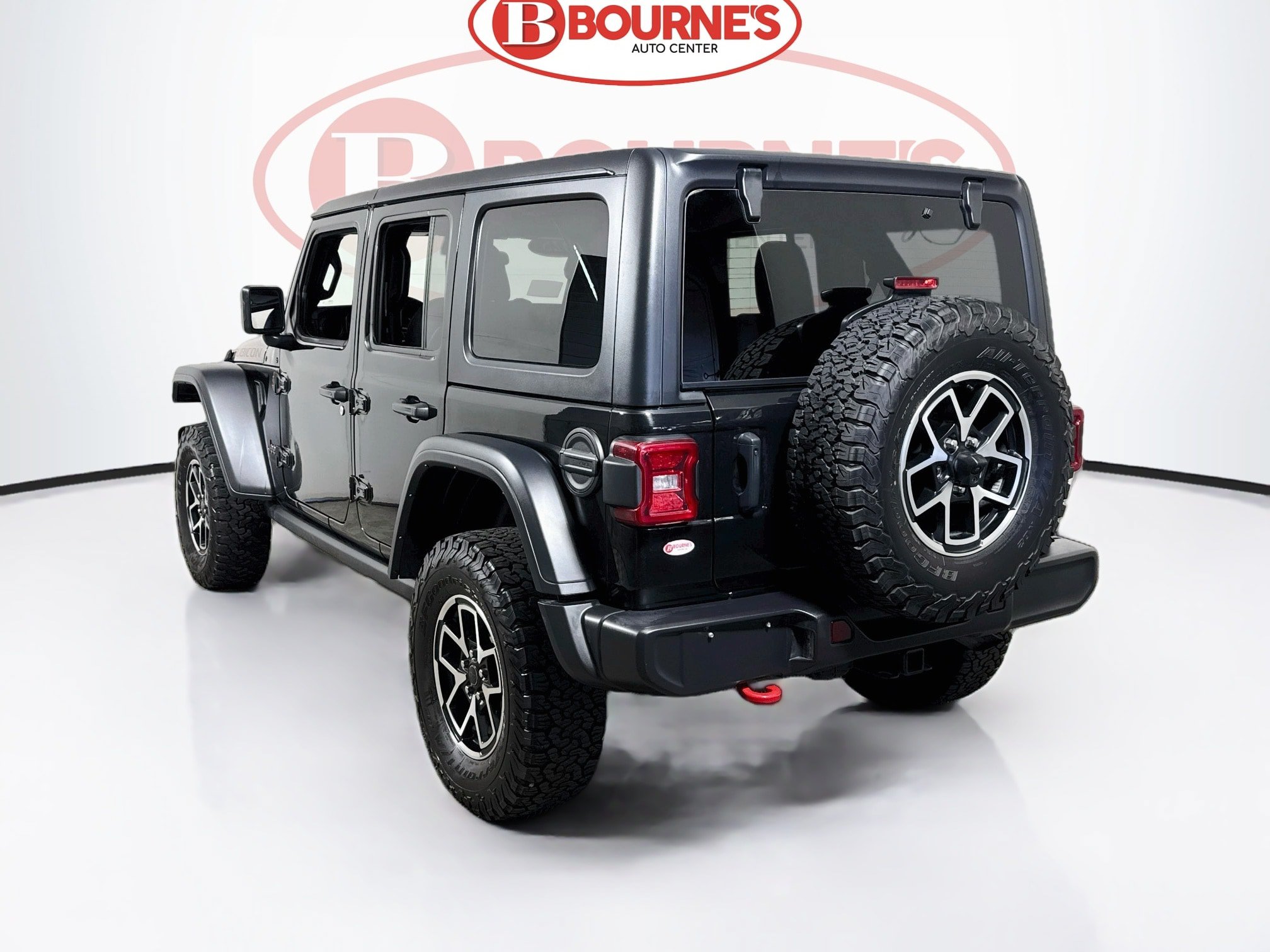 Used 2025 Jeep Wrangler Unlimited Rubicon AWD/4WD image 6