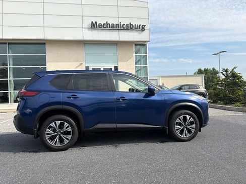 Used 2023 Nissan Rogue SV AWD/4WD image 8