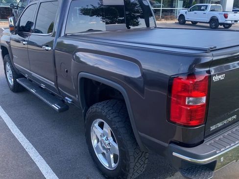 Used 2015 GMC Sierra 2500 SLT w/ Duramax Plus Package image 6