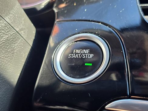 Used 2019 Buick Encore Essence image 45